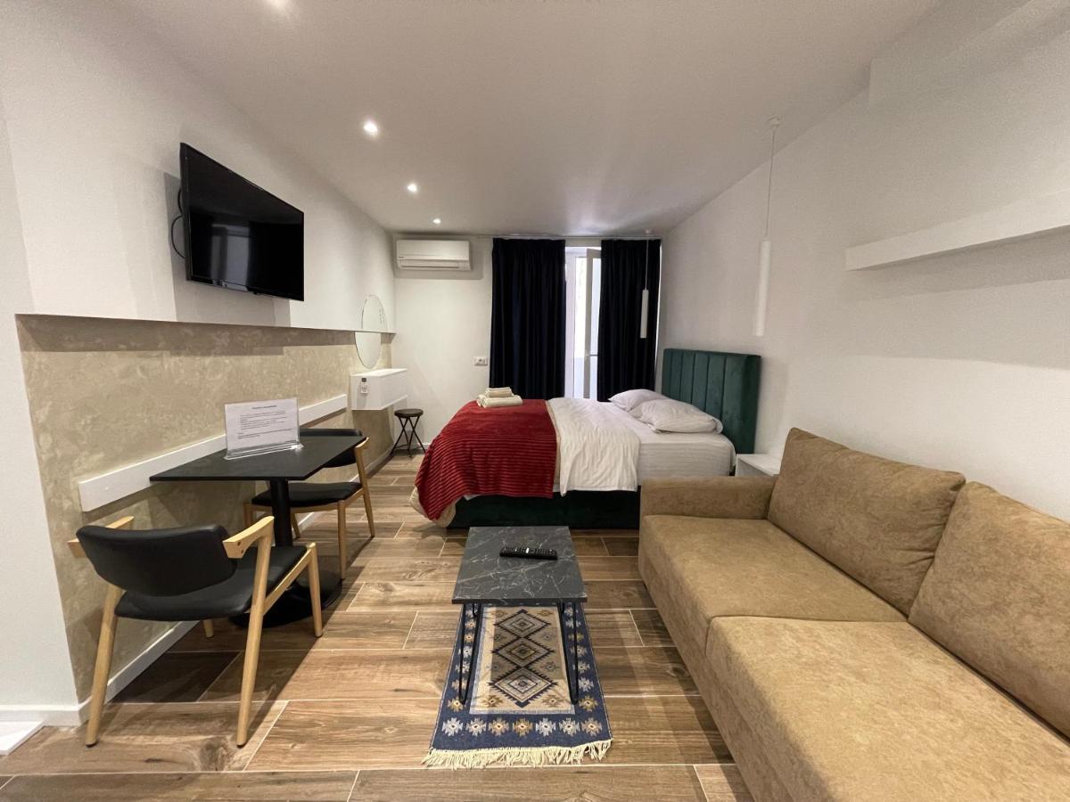 Le Petite Apartment Tirana